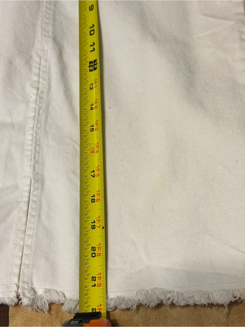⁠XOXO White Denim Pencil Skirt Raw Hem Frayed Waist Knee Length Stretch Size [X]